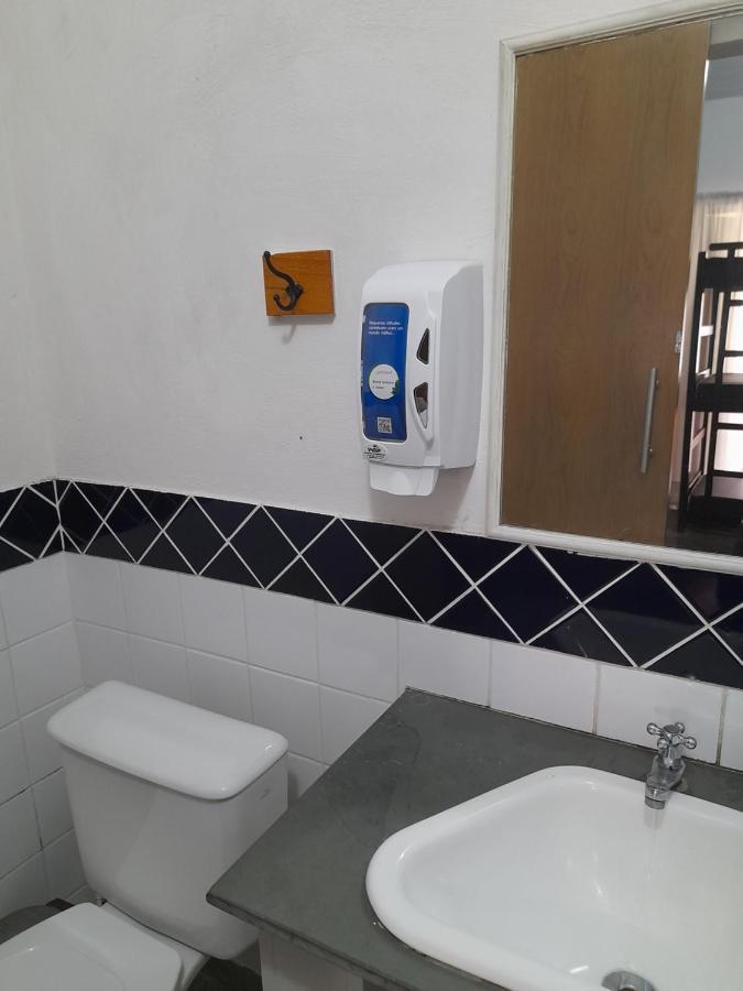 Solaris Hostel Ilhabela Exteriör bild